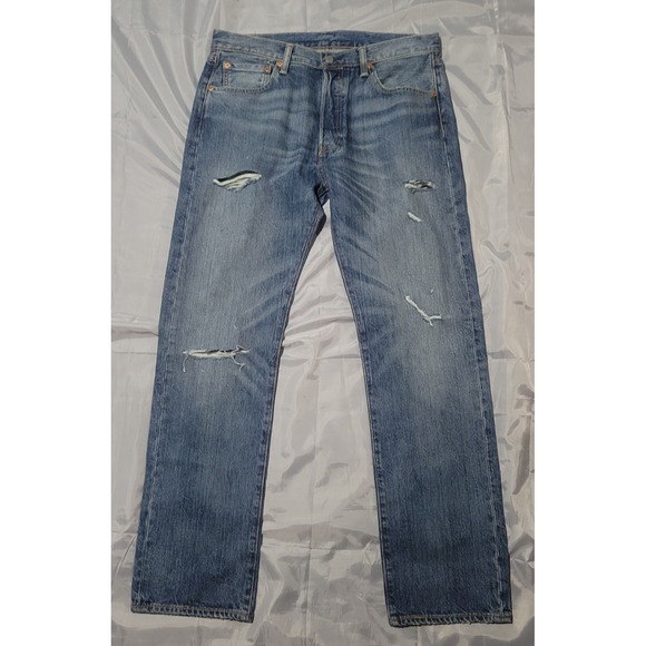 Levi's 501 Mens 34X32 Straight‎ Leg Button Fly Denim Distressed  Blue Jeans EUC - Picture 1 of 15
